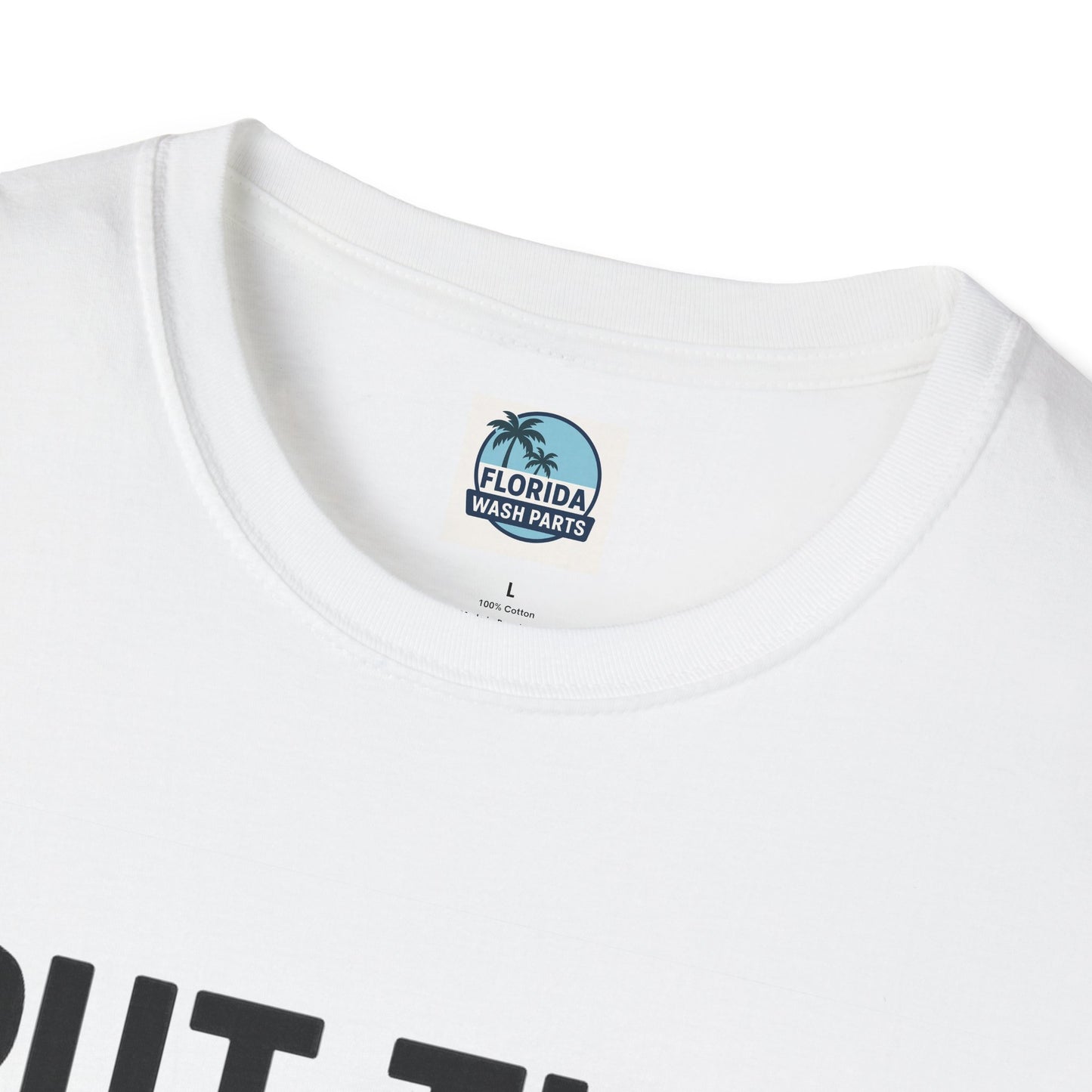 💦 “I Put That SH on Everything” – the ultimate shirt for pressure washing and roof cleaning pros!
