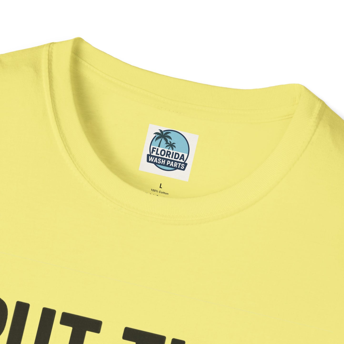 💦 “I Put That SH on Everything” – the ultimate shirt for pressure washing and roof cleaning pros!