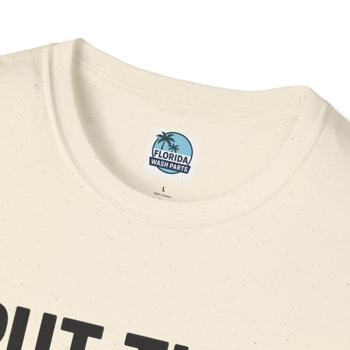 💦 “I Put That SH on Everything” – the ultimate shirt for pressure washing and roof cleaning pros!