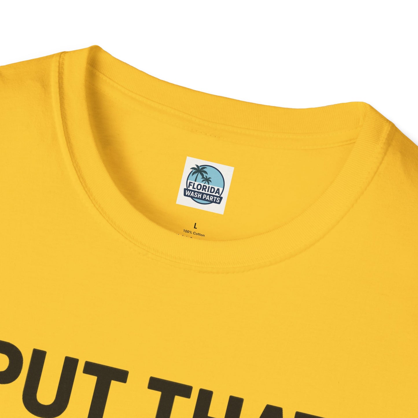 💦 “I Put That SH on Everything” – the ultimate shirt for pressure washing and roof cleaning pros! Roof spray