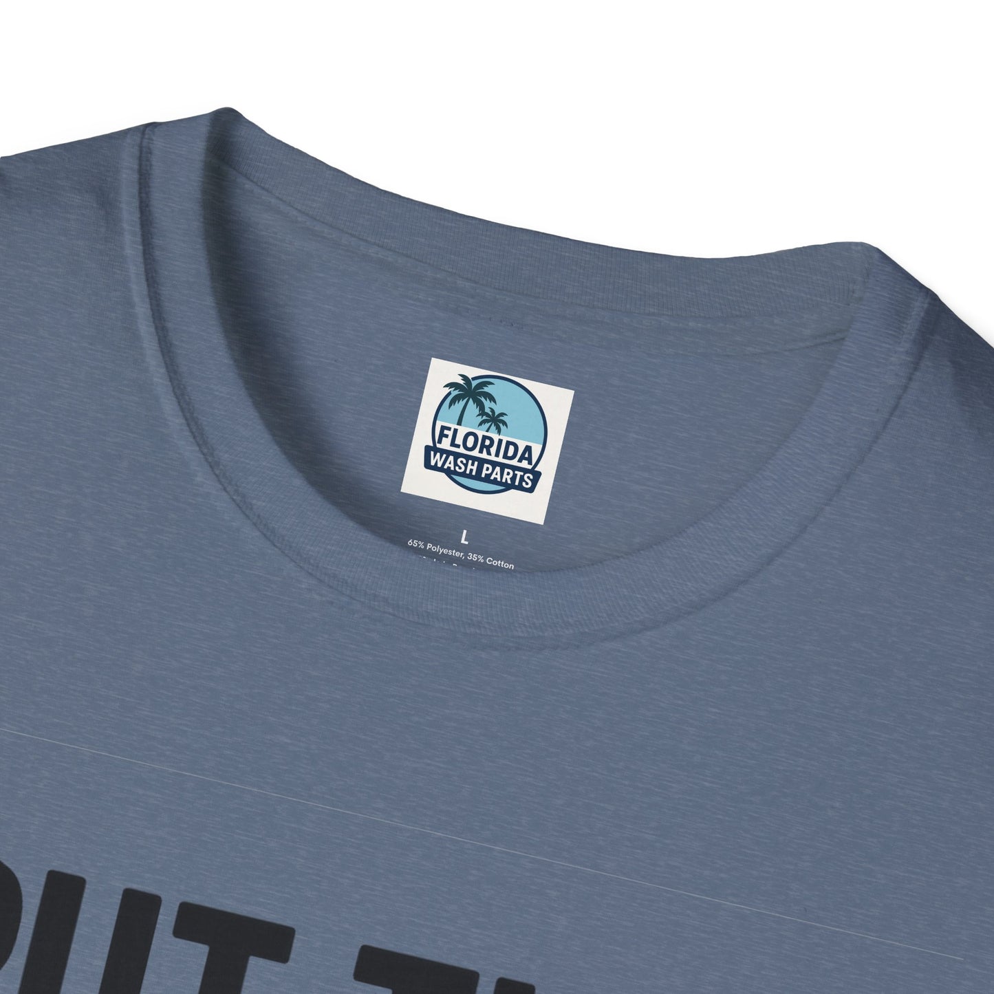 💦 “I Put That SH on Everything” – the ultimate shirt for pressure washing and roof cleaning pros!